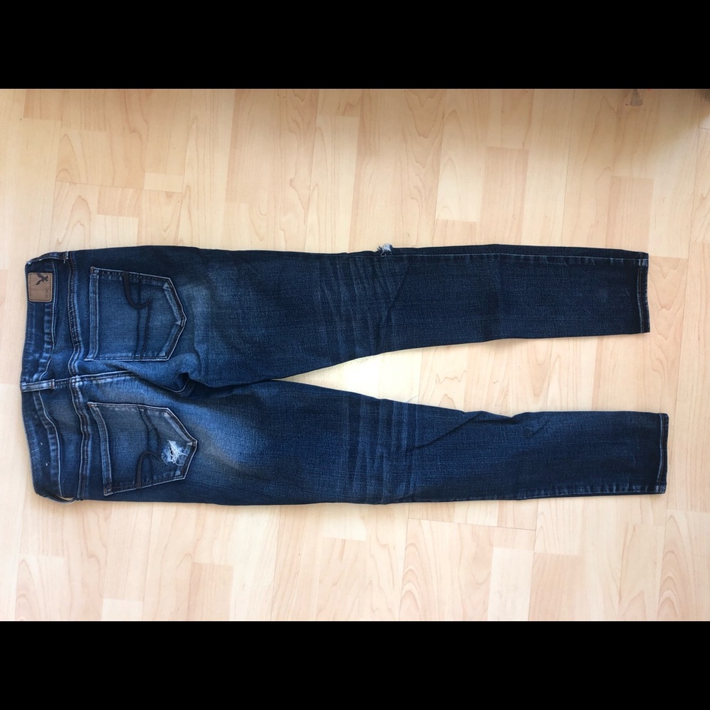 American Eagle low rise jeans